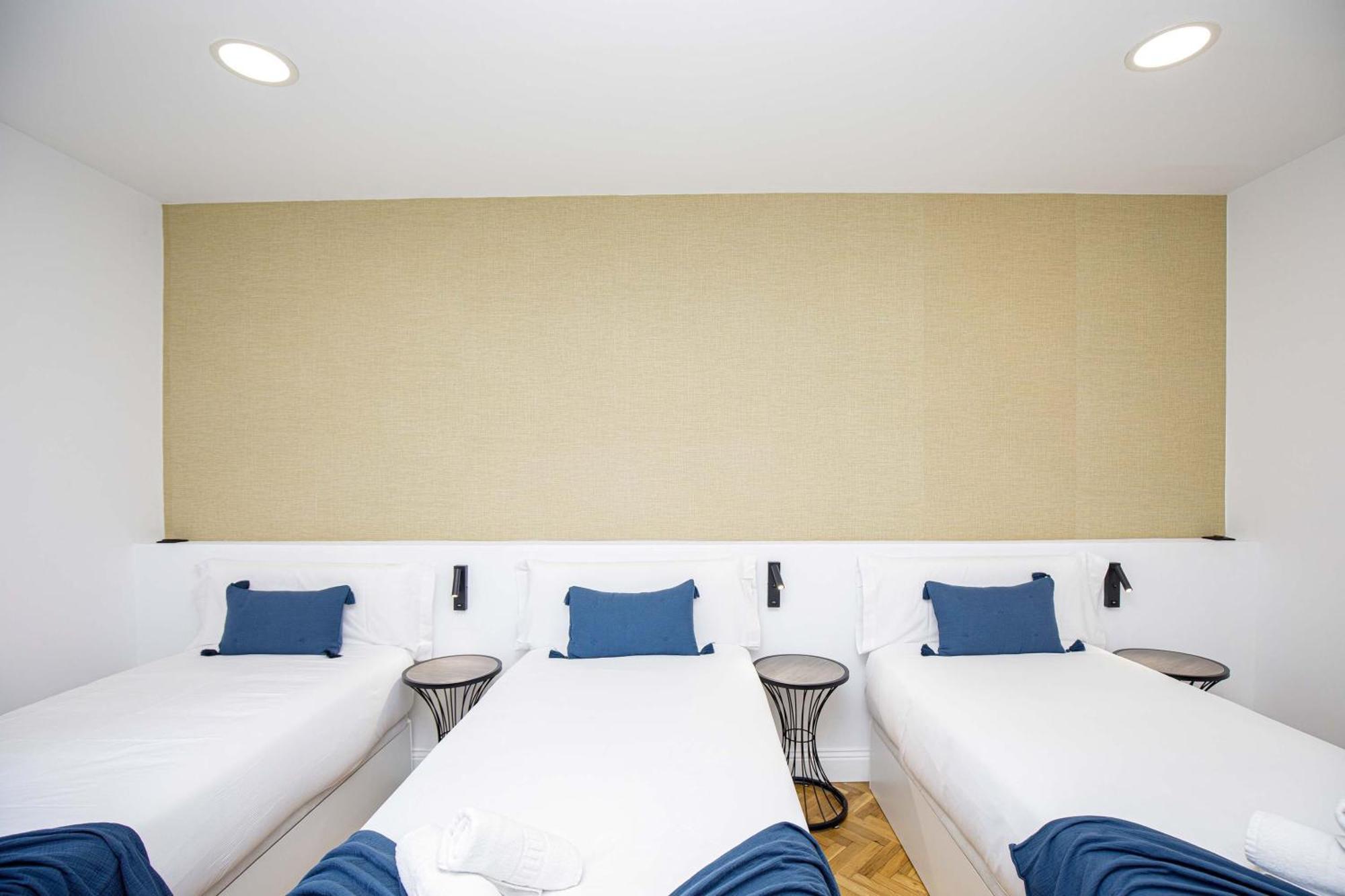 Stay U-Nique Apartments Rambla Catalunya VI Barcelona Bagian luar foto